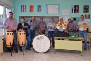 CONSISTORIO HOYANCO INICIA LA ENTREGA DE NUEVOS INSTRUMENTOS A LA ESCUELA Y BANDA DE MUSICA